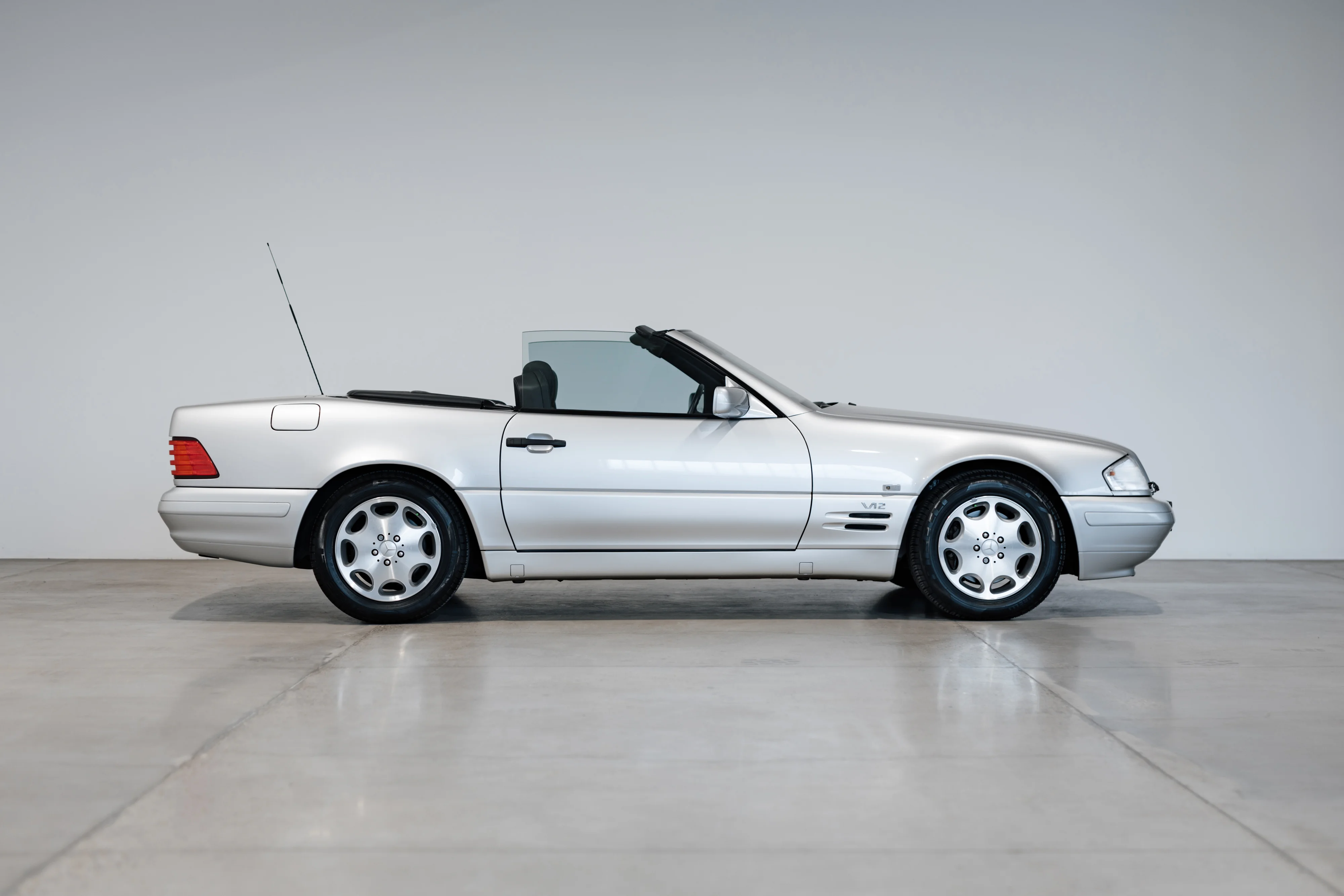 MB SL 600